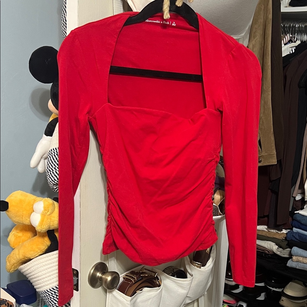 Abercrombie & Fitch size small Red Women's Top